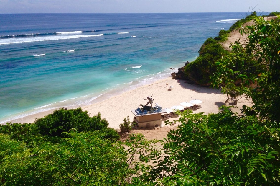 Melasti Beach Pantai Melasti Bali